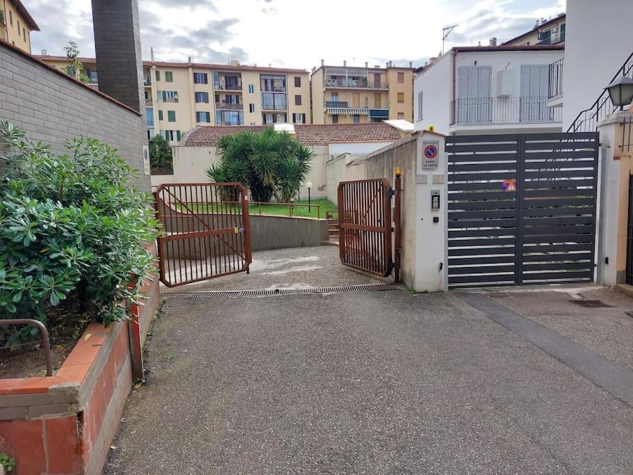 Lungarno 32 With Private Parking Διαμέρισμα Φλωρεντία Εξωτερικό φωτογραφία
